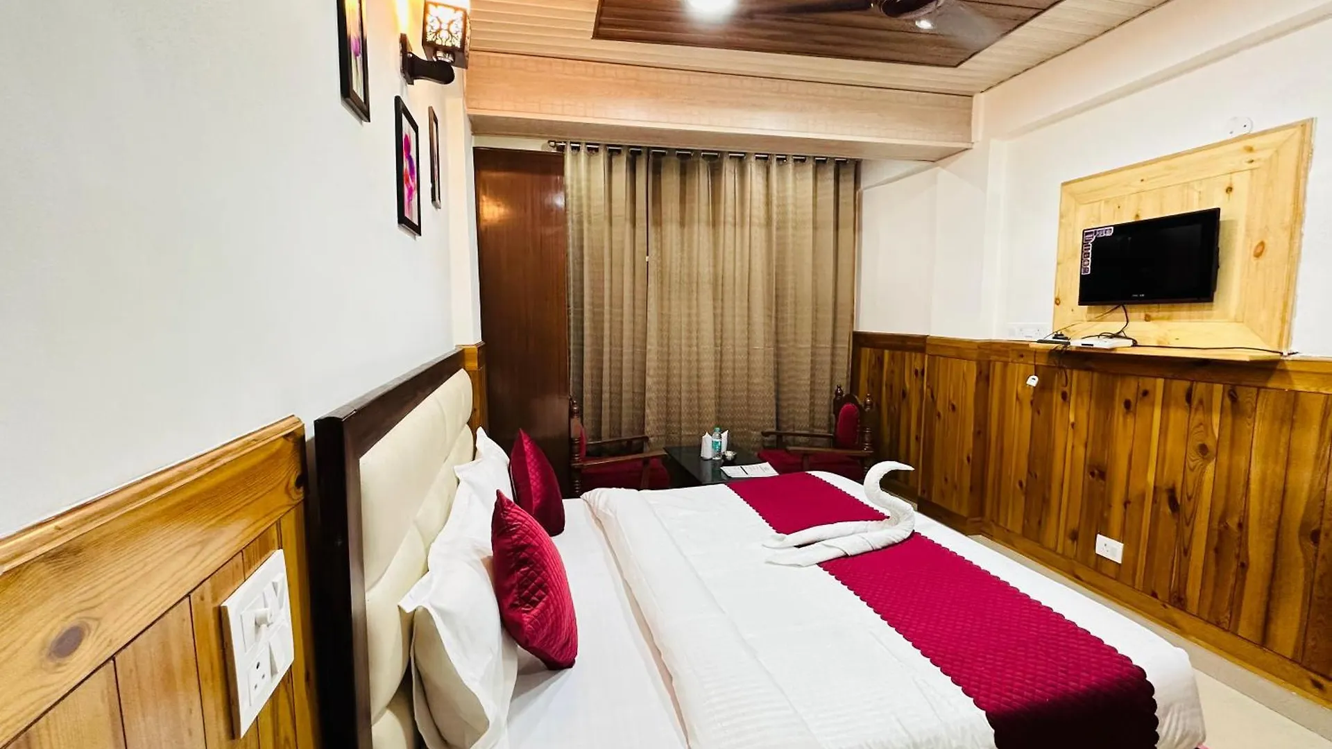 Hotel Avalanche Shimla India